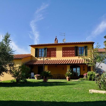 Agriturismo Tori 2 Montecarlo Exterior photo