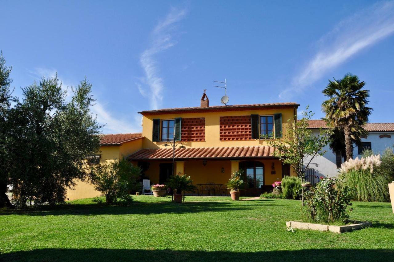 Agriturismo Tori 2 Montecarlo Exterior photo
